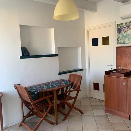 Le Tre Civette Bed & Breakfast Lecce Exterior photo