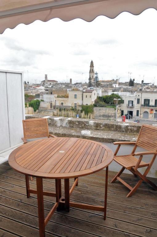 Le Tre Civette Bed & Breakfast Lecce Exterior photo