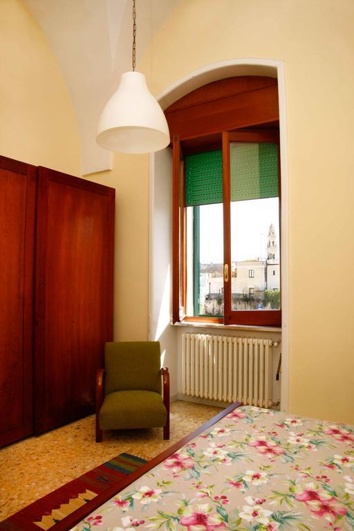 Le Tre Civette Bed & Breakfast Lecce Exterior photo