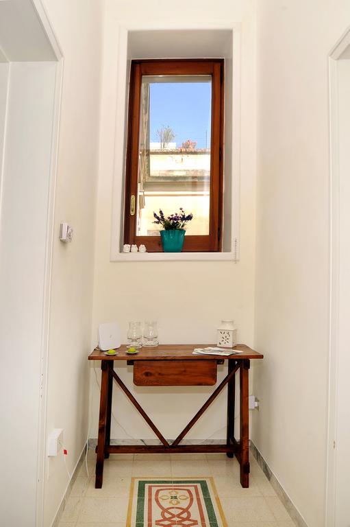 Le Tre Civette Bed & Breakfast Lecce Exterior photo